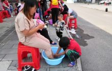 德江县煎茶镇大沟安置点举办“感恩母亲节·关爱零距离”主题活动