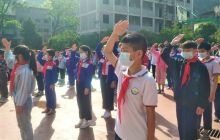 松桃县妙隘乡完小强化“红领巾”爱国主义和文明礼仪教育