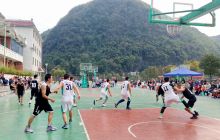 松桃县寨英镇举办第八届教职工趣味运动会