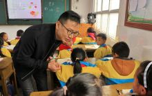 精准帮扶谋发展 跨省送教助提升