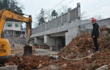 碧江区豹子营水库溢洪道交通桥建成