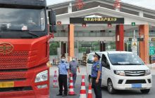 万山区茶店街道疫情防控扎实有效