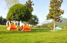 红董星空草坪邀您来露营