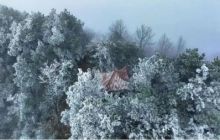 雪落玉屏南门坡