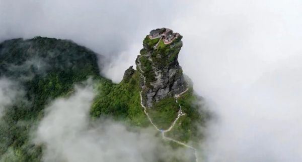 云端上的甜蜜夏天！梵净山旅游区打造沉浸式清凉体验