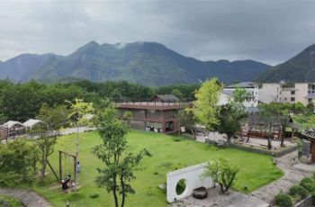 梵凈山下“點綠成金”?生態(tài)旅游繪就“詩與遠方”