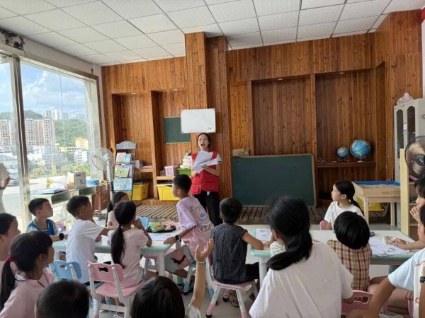 书香浸润童心 “阅读+”让课本“活”起来