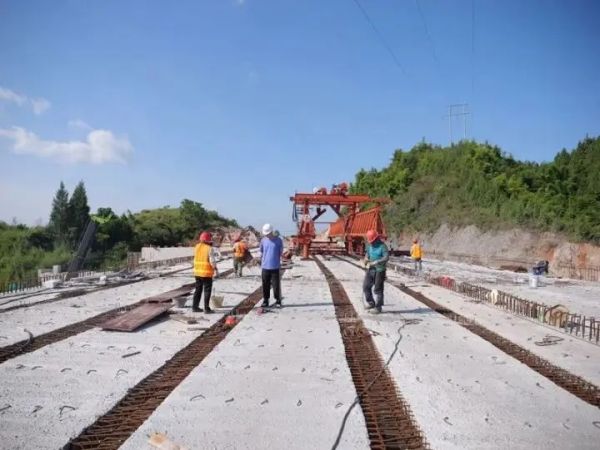完成80%！松桃这条公路改扩建工程高效推进