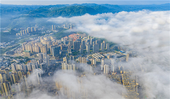 组图 | 万山：雨后现云海景观