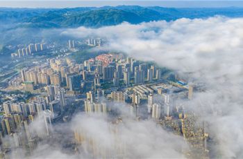组图 | 万山：雨后现云海景观