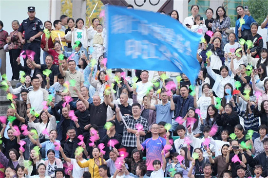 组图 | 贵州铜仁：梵净山足球联赛揭幕战精彩回顾