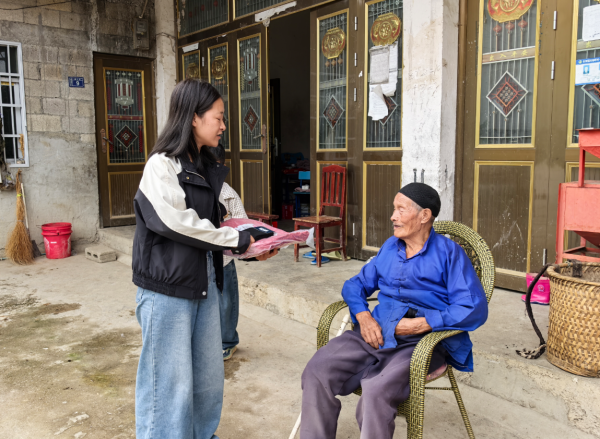 【网络中国节·中秋】情暖中秋！爱的传递公益走访慰问孤寡老人  送上“双节”关怀