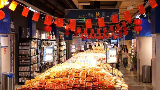 松桃：電影娛樂(lè)、零售市場(chǎng)“雙節(jié)”假期消費(fèi)旺