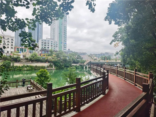 碧江：沿江步道成市民健身休闲好去处