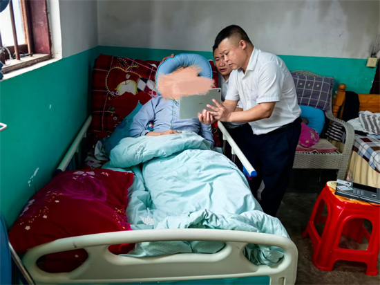 金融服务送上门  温情呵护暖人心