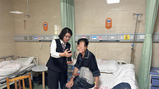 思南农商银行：上门办理贷款结算，暖心守护客户征信
