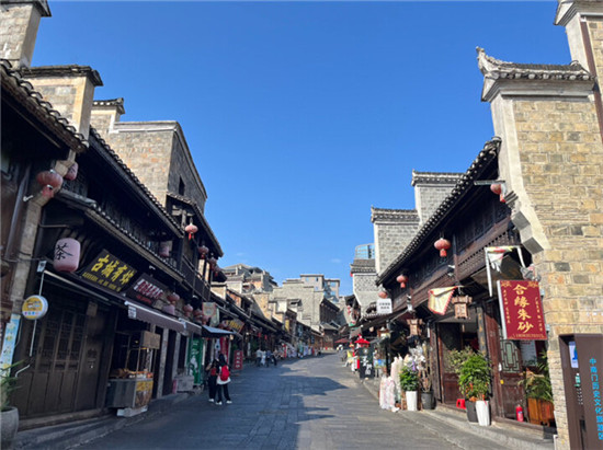 贵州高质量完成“十四五”规划|铜仁“十四五”答卷:基础设施建设绘新貌 迈向绿色现代化新征程