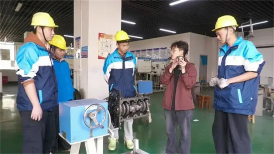 玉屏“订单式”培养育匠才