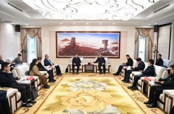 李作勋会见人民银行贵州省分行行长陈元富一行