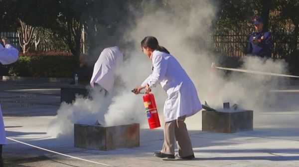 消防安全月 | 铜仁市人民医院开展消防安全宣传教育