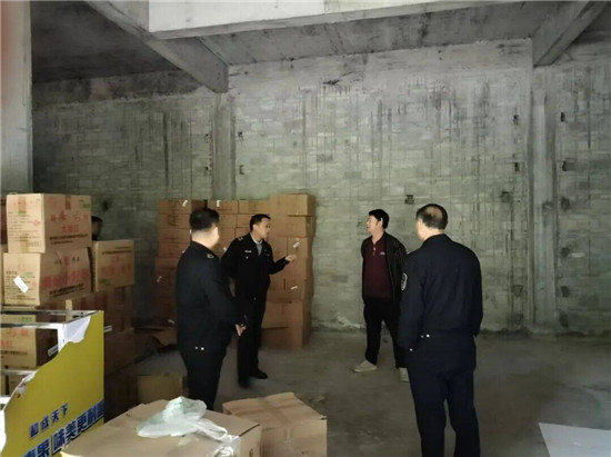 沿河：開展煙花爆竹零售店現(xiàn)場安全審查及培訓(xùn)