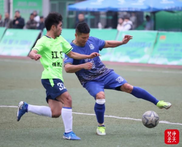 最“氧”足球赛 问鼎梵净山 | 沿河足球队客场落败