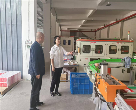 农行印江支行:当好小微企业的“长期合伙人”