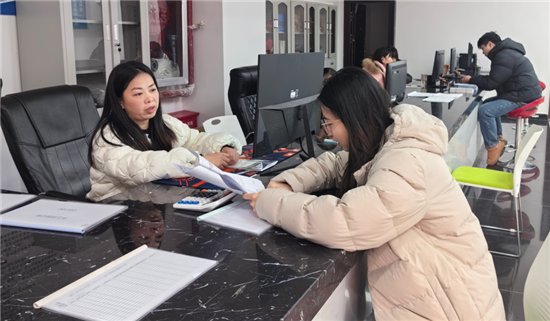 铜仁：办好民生实事 绘就幸福底色