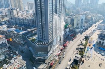 高层建筑灭火演练  筑牢安全“防火墙”