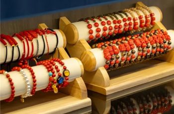 上市即热销！万山朱砂企业全力冲刺“开门红”