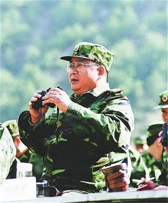 廖锡龙同志生平