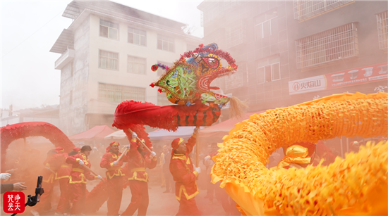【新春走基层】 年味渐浓！来石固赶立春大集