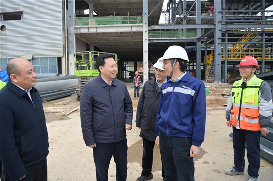 穆嵘坤赴大龙开发区调研复工复产