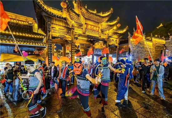 闹元宵啦!铜仁非遗、灯会、美食全配齐,约起来~