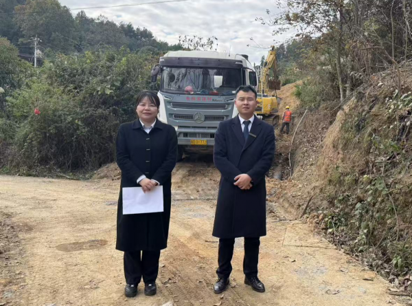 工行铜仁石阡支行：极速开户暖企心，高效服务助发展