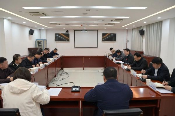 穆嵘坤专题调研铜仁凤凰机场航空口岸建设推进情况