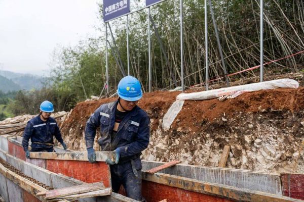 假期不停工!万山重点项目加速跑