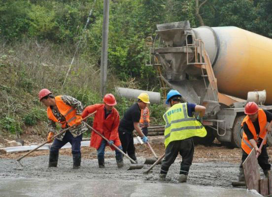 万山这些农村公路正在升级，路过你家吗？