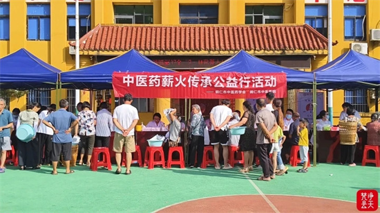 铜仁中医惠民义诊走进印江朗溪镇