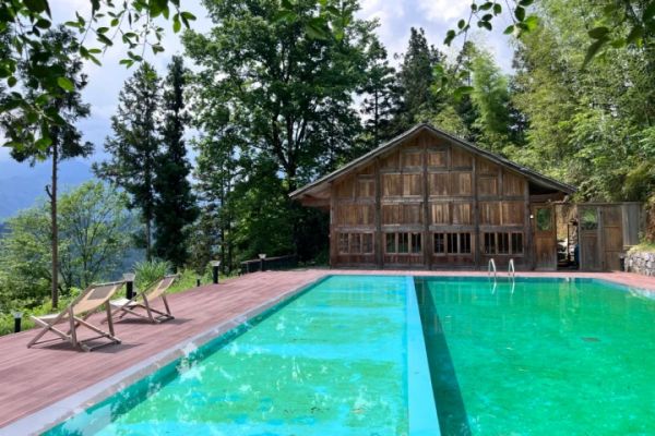 登山泡泉逛古城·康养旅居到铜仁 | 梵净山居引客来 静享康养慢生活