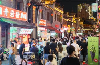 夜经济搅动中南门历史文化旅游区消费一池春水