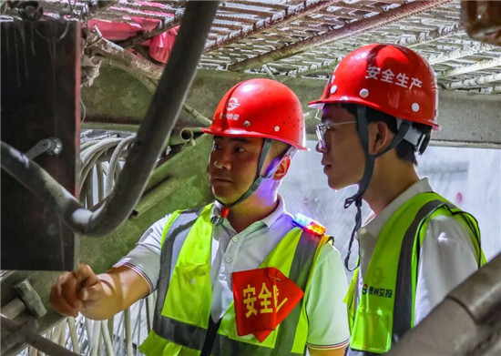 冲刺明年通车!松万高速建设取得重要进展