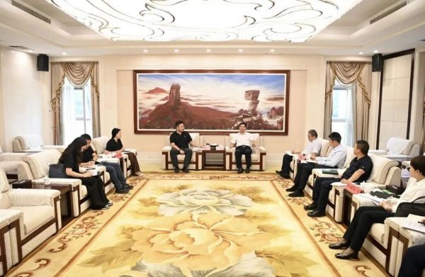 李作勋会见广东凯金新能源公司总裁仰韻霖一行