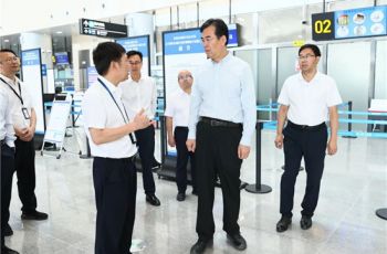 李炳军在铜仁市调研