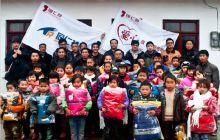 爱心网民捐衣物送温暖