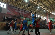 松桃举办2013年新春城区机关职工篮球赛