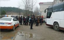 春运里的道路“硬汉”