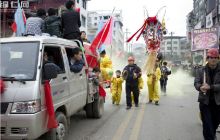 德江街头闹元宵