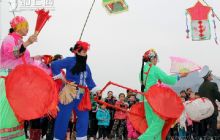 沿河15支民间花灯、龙灯、马马灯队闹元宵