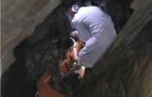 学生贪玩掉入洞穴 石阡消防成功救援